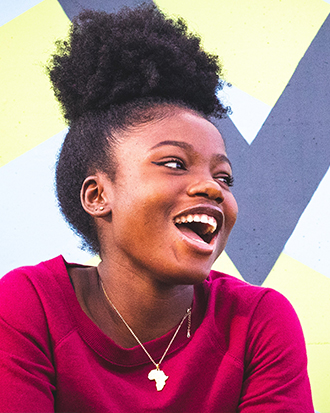 Pineapple - Divina BLK produits pour le soin des cheveux ondulés, afro et bouclés