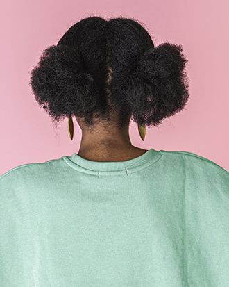 Space buns - Divina BLK produits pour le soin des cheveux ondulés, afro et bouclés